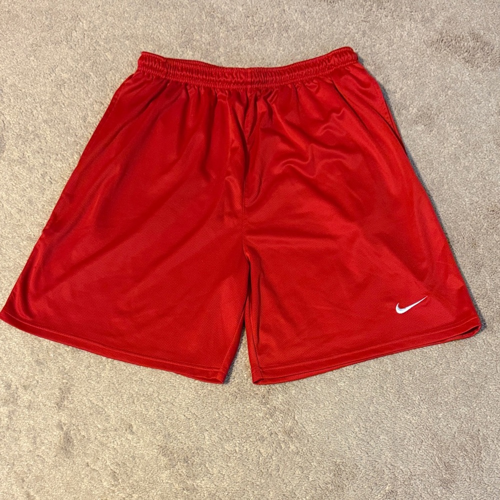 Nike Men's Vibrant Red Sports Shorts, Size L